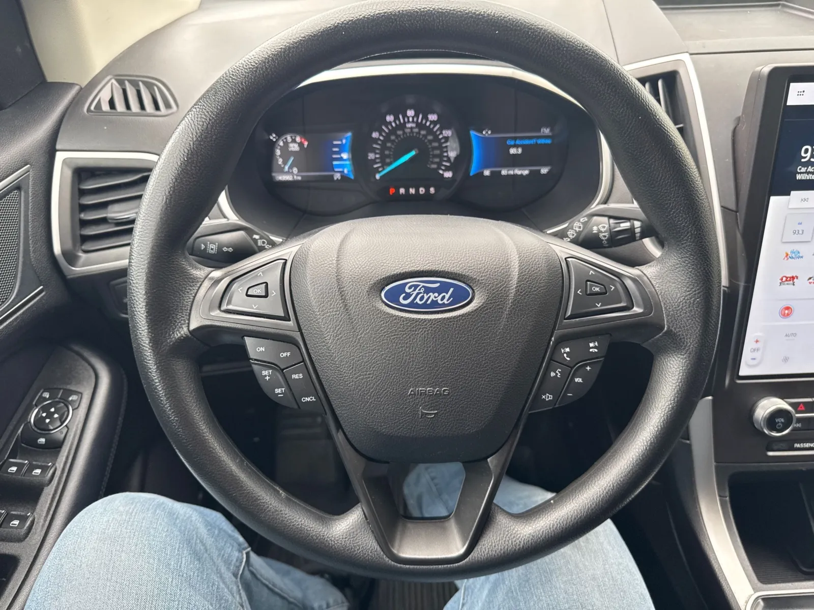 Ford Edge photo 35