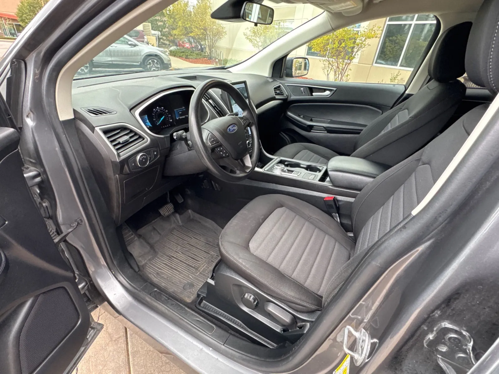 Ford Edge photo 26