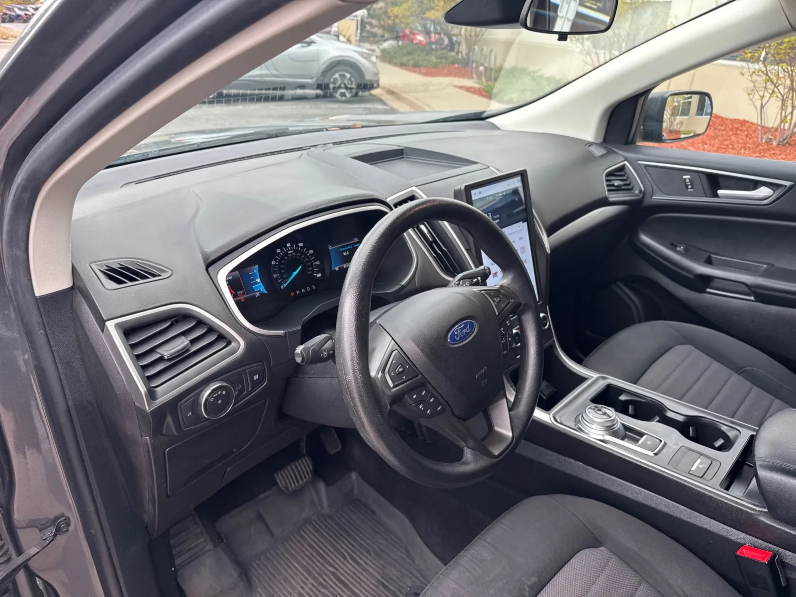 Ford Edge photo 28
