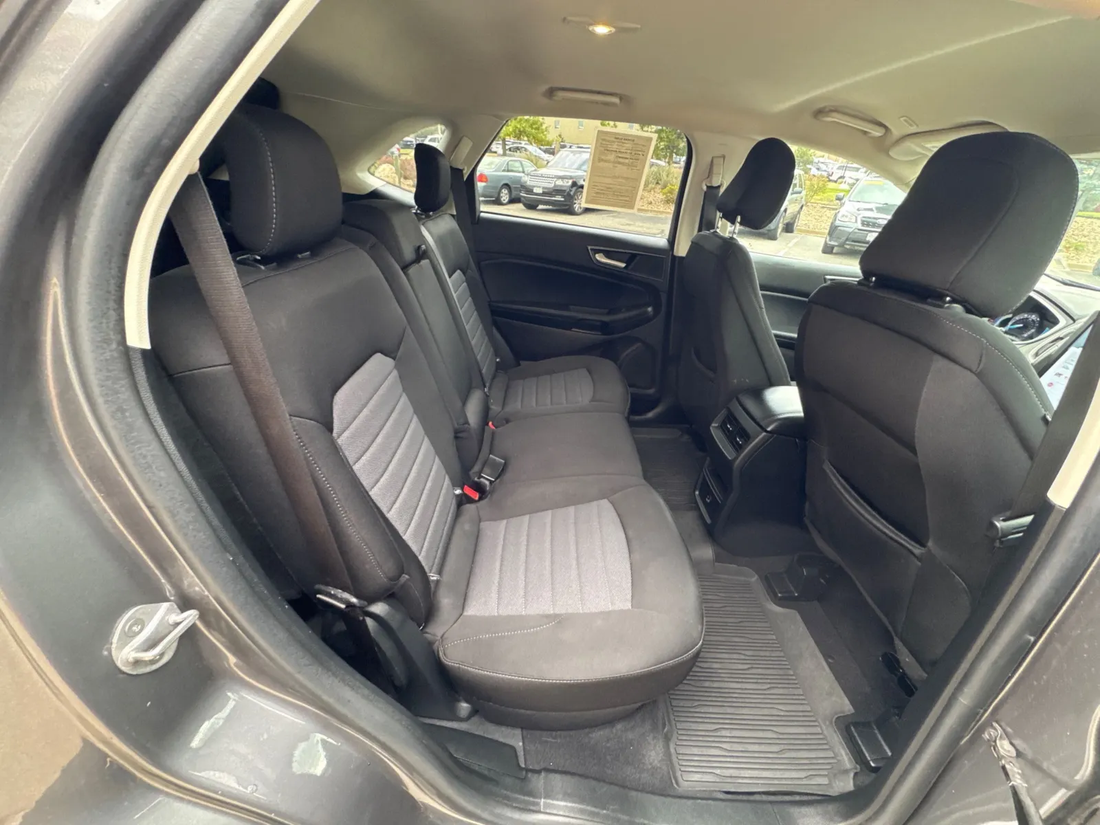Ford Edge photo 21
