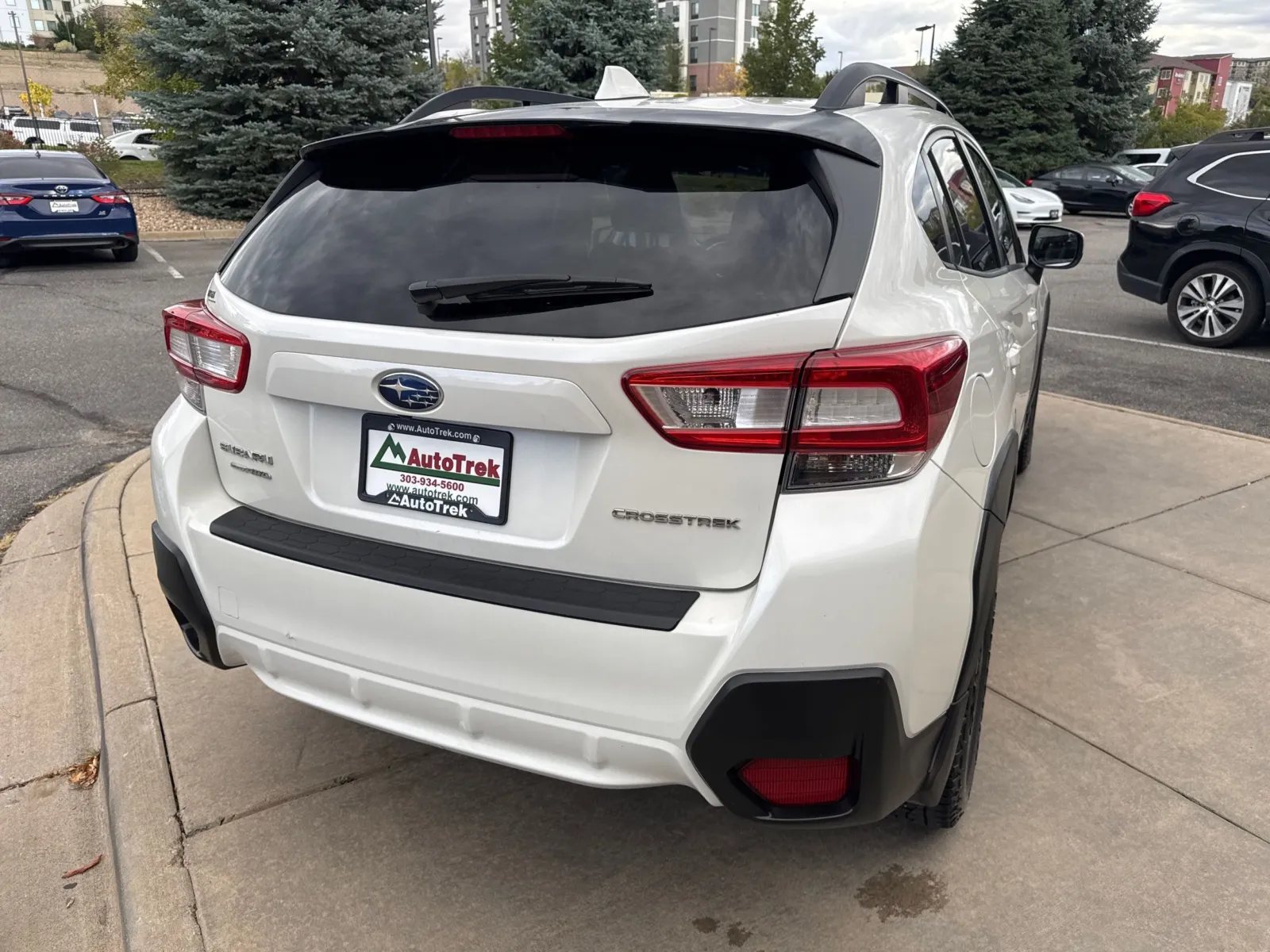 Subaru Crosstrek photo 11