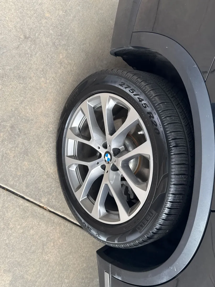 BMW X5 photo 12