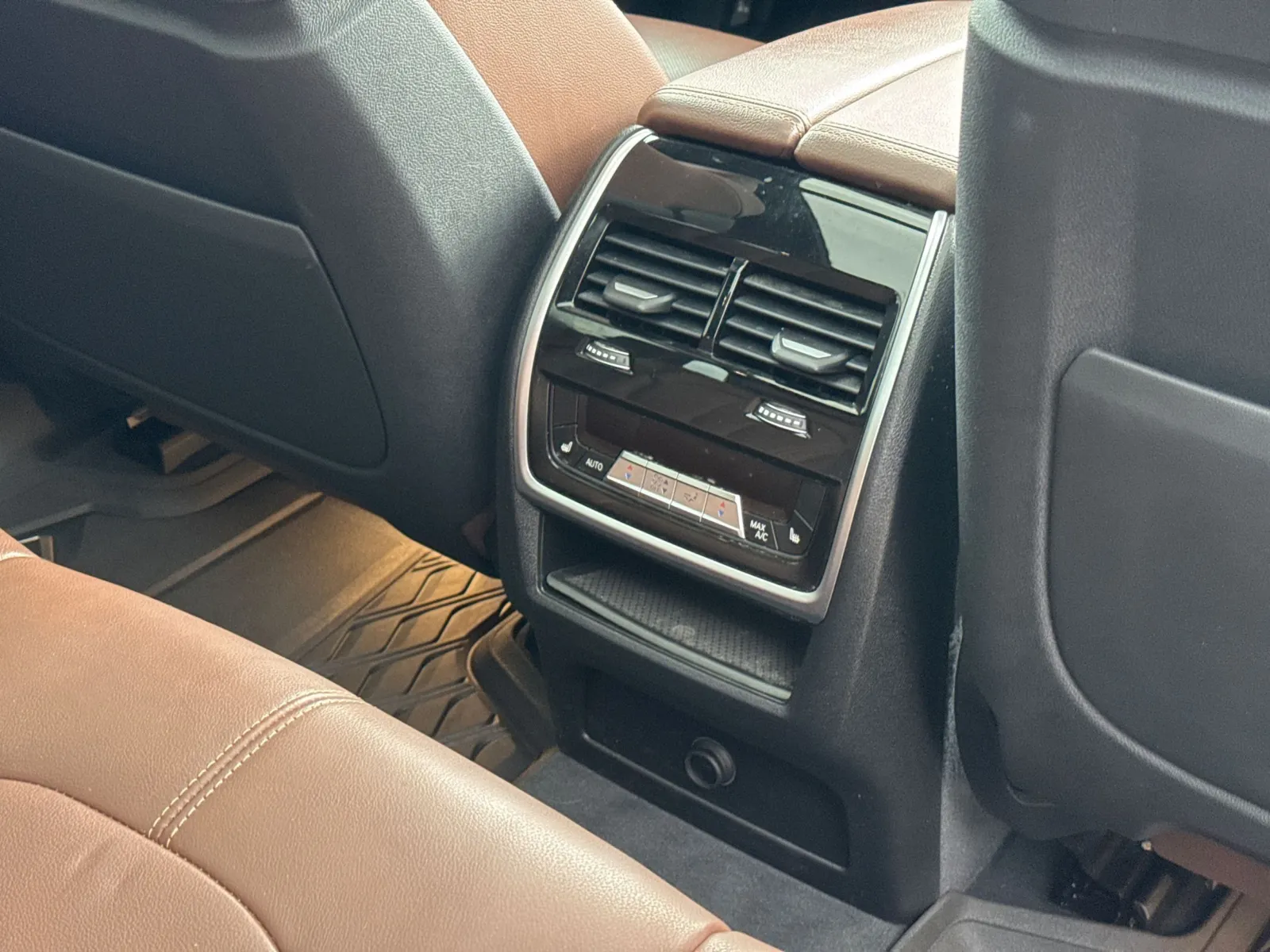 BMW X5 photo 21