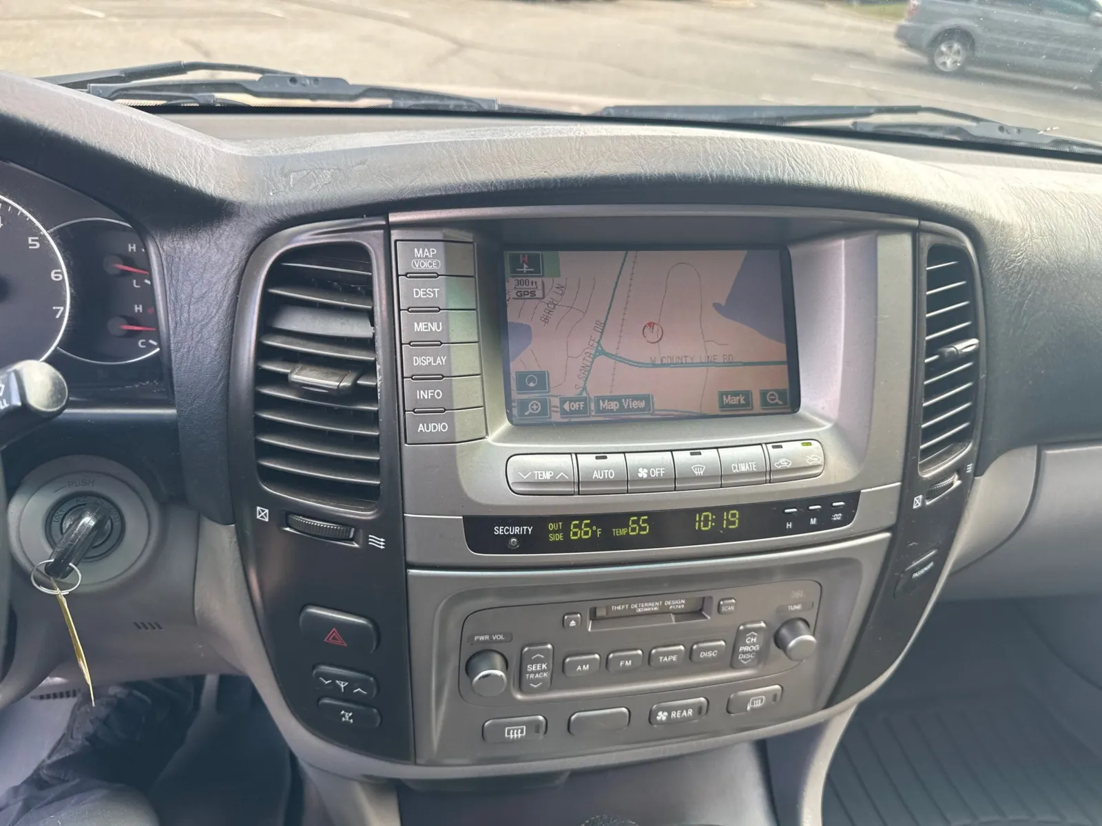 Toyota Land Cruiser photo 36