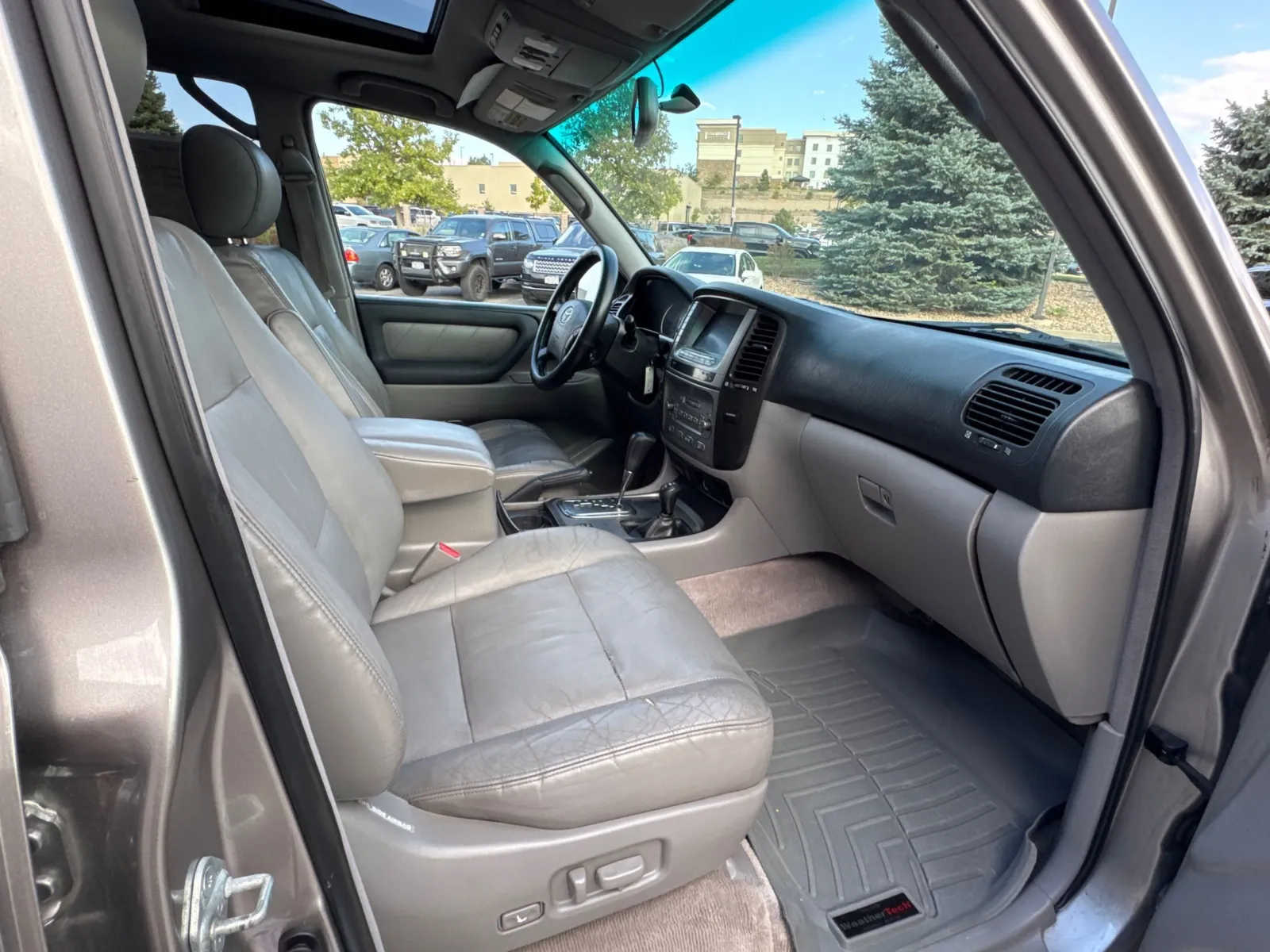 Toyota Land Cruiser photo 17