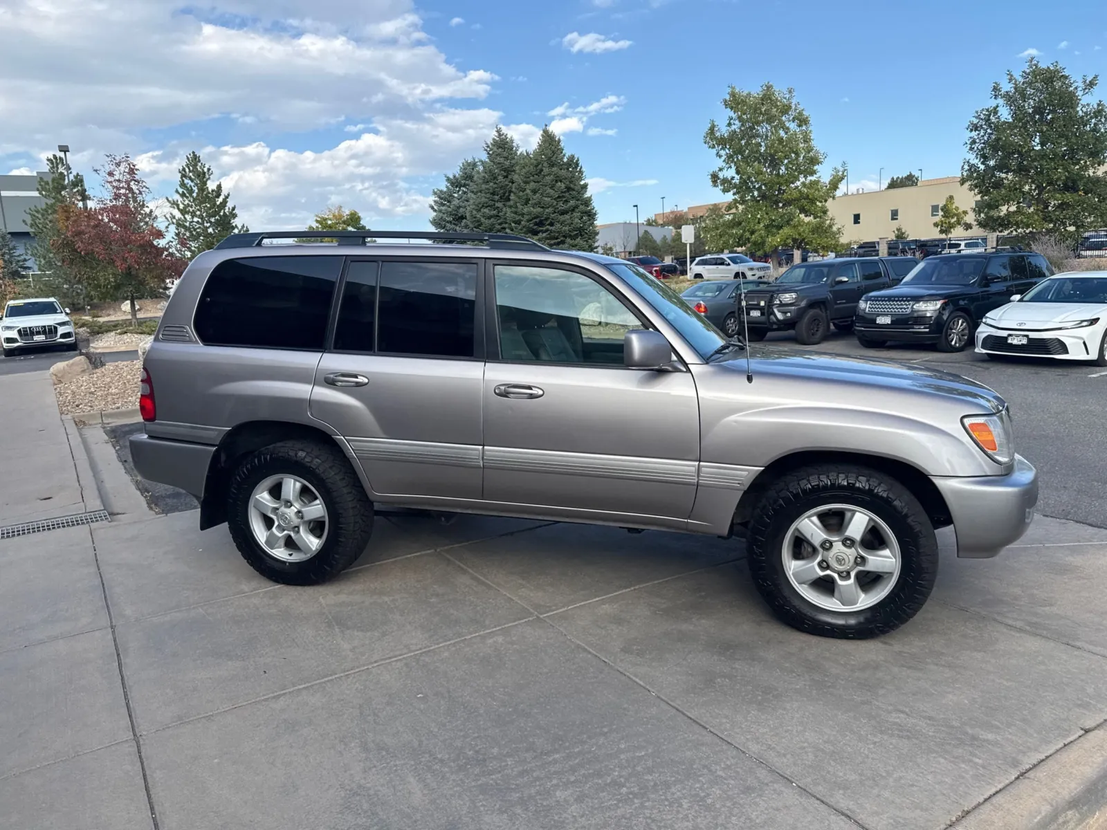 Toyota Land Cruiser photo 5