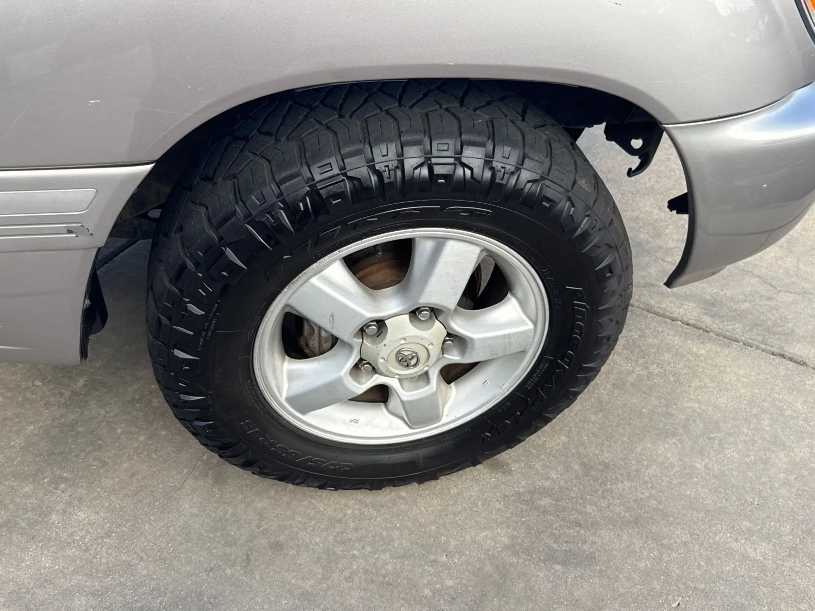 Toyota Land Cruiser photo 15