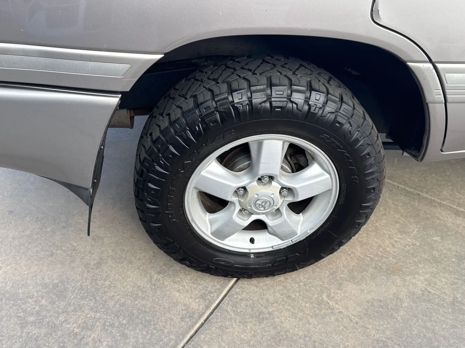 Toyota Land Cruiser photo 14