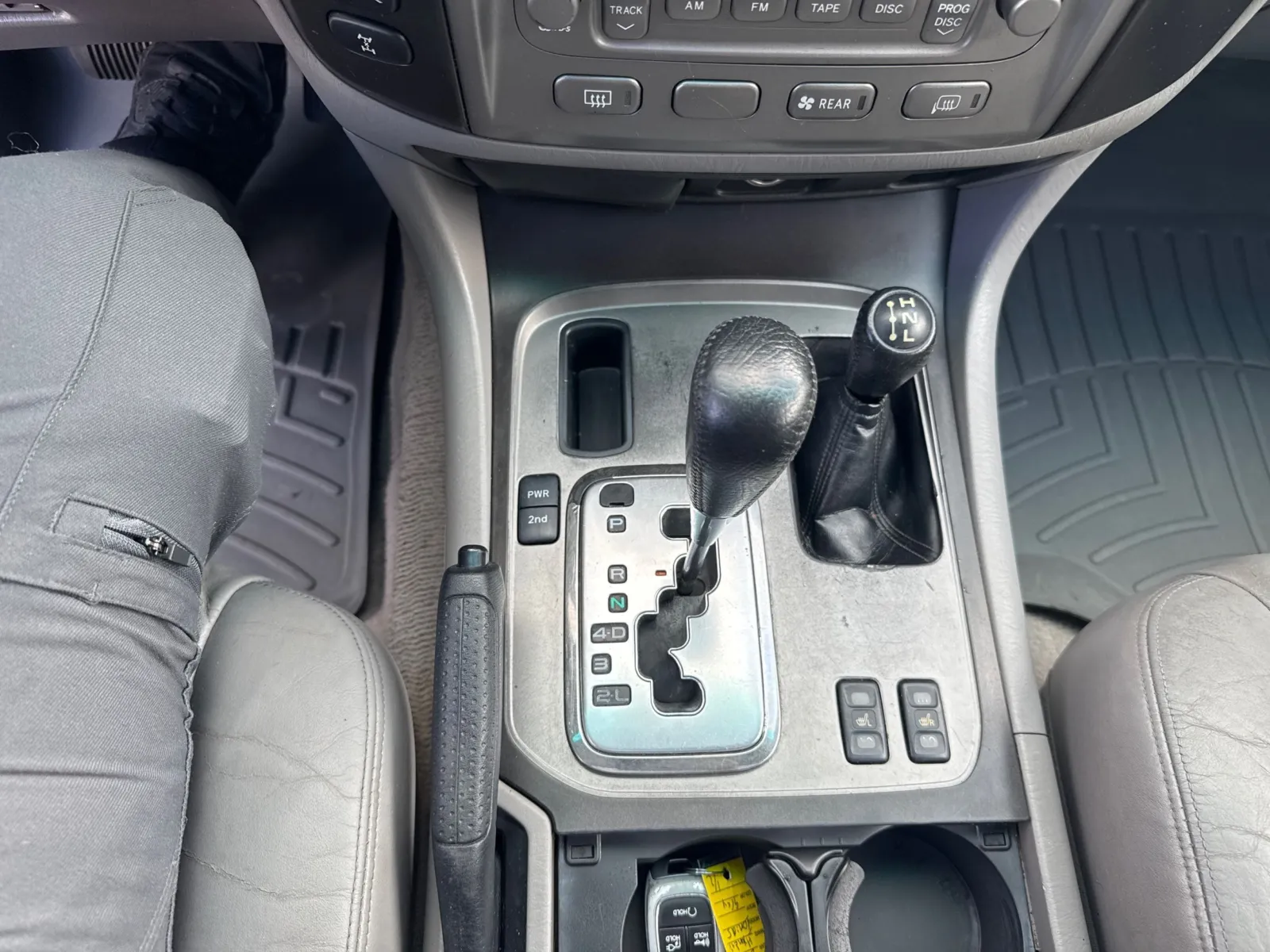 Toyota Land Cruiser photo 38
