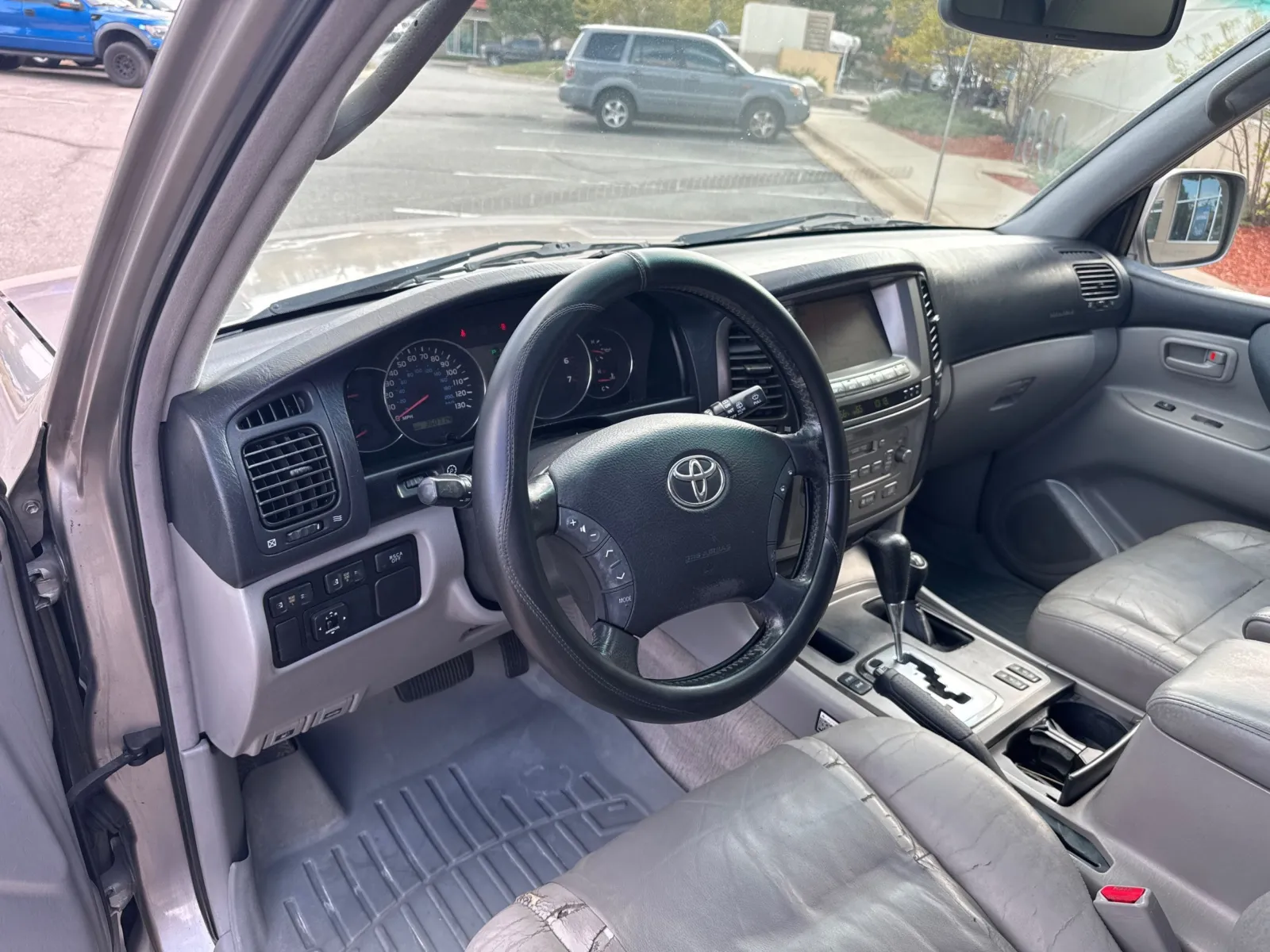 Toyota Land Cruiser photo 33