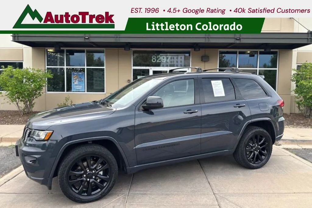 Gray 2017 Jeep Grand Cherokee Altitude for sale in Littleton, CO