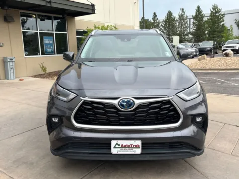 Another view of 2021 Toyota Highlander Hybrid XLE for sale in Littleton, CO at AutoTrek