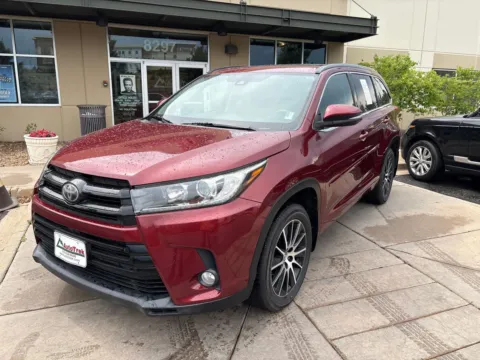 Photos of 2017 Toyota Highlander for sale in Littleton, CO at AutoTrek