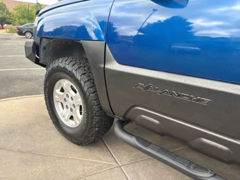 More photos of 2003 Chevrolet Avalanche 1500 at AutoTrek, CO