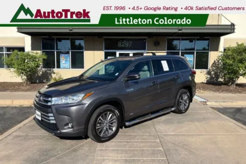 Gray 2018 Toyota Highlander Hybrid XLE for sale in Littleton, CO