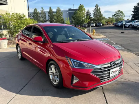 More photos of 2020 Hyundai ELANTRA SEL at AutoTrek, CO