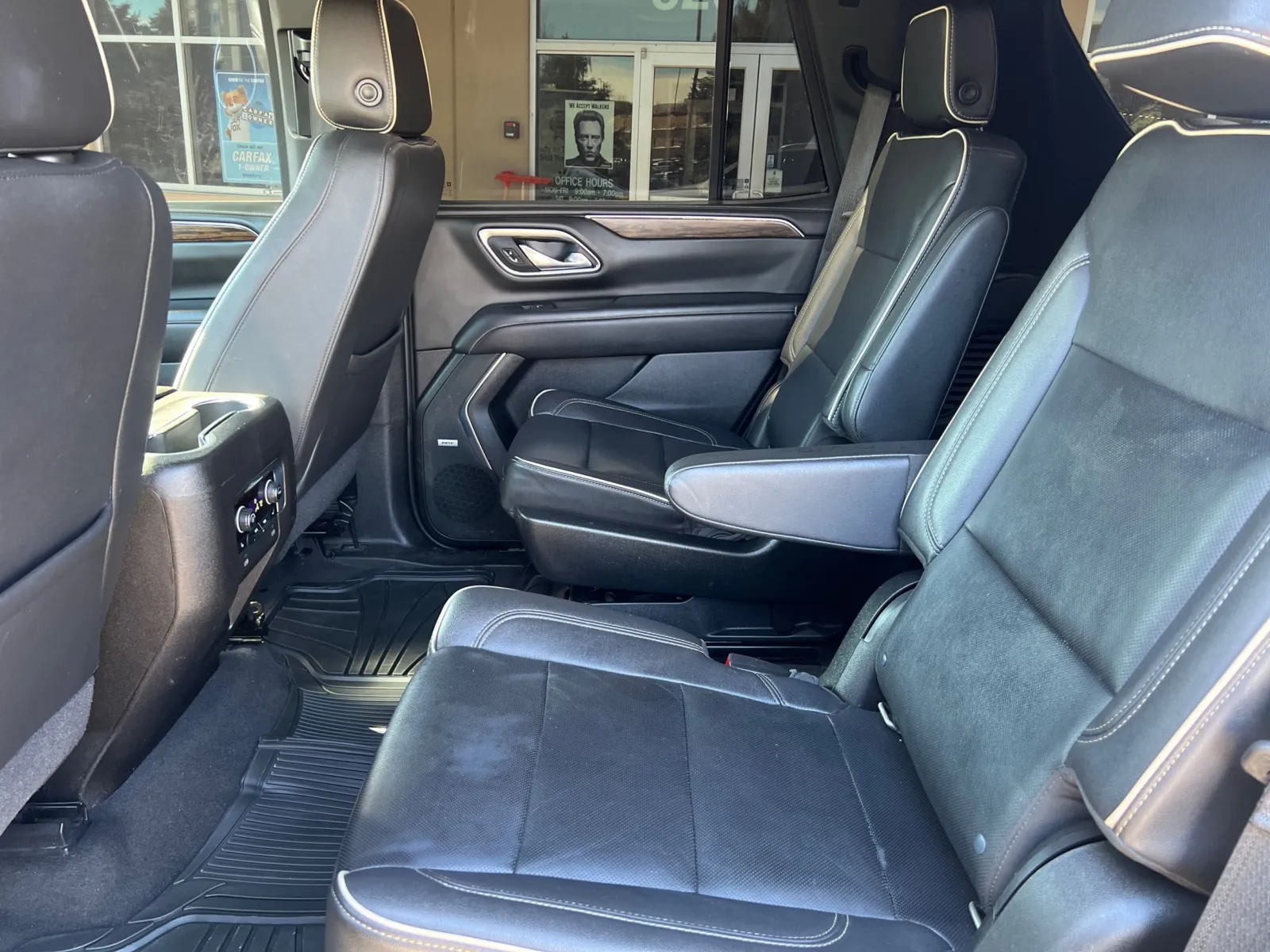 2021 Chevrolet Tahoe Premier - Photo 12