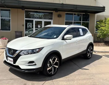 Photos of 2022 Nissan Rogue Sport SL for sale in Littleton, CO at AutoTrek