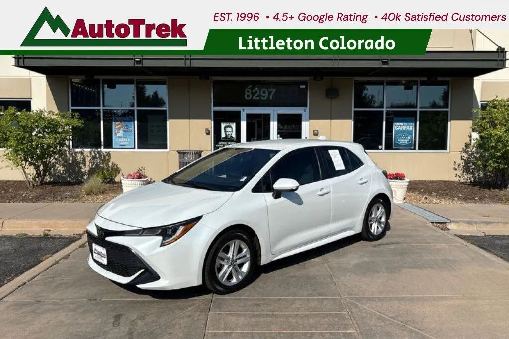 White 2022 Toyota Corolla Hatchback SE for sale in Littleton, CO