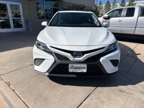 Another view of 2019 Toyota Camry Hybrid SE for sale in Littleton, CO at AutoTrek