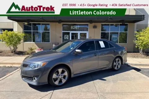 Gray 2014 Toyota Camry SE V6 for sale in Littleton, CO