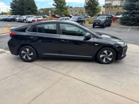 More photos of 2018 Hyundai Ioniq Hybrid SEL at AutoTrek, CO