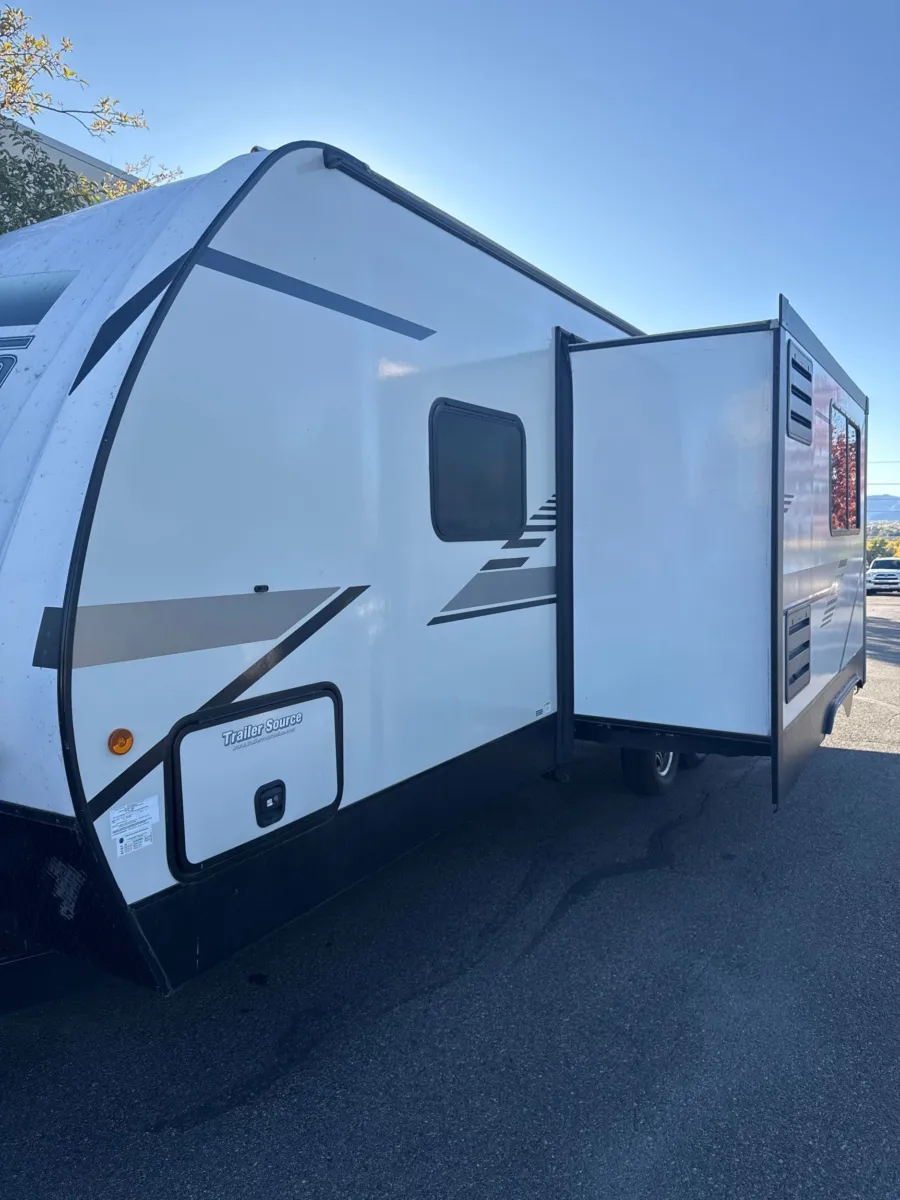 Unknown 2021 Winnebago Minnie for sale in Littleton, CO