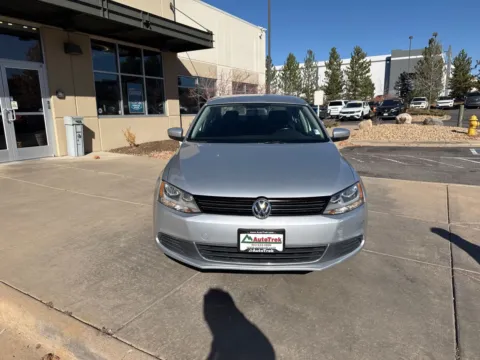 More photos of 2013 Volkswagen Jetta 2.5L SE at AutoTrek, CO