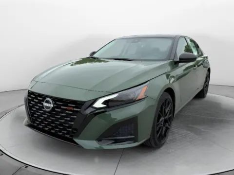 Green 2026 Nissan Altima SR for sale in Terre Haute, IN