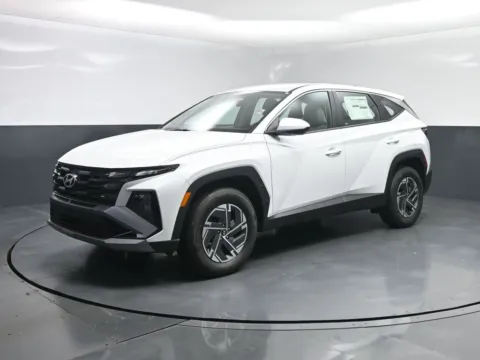 White 2026 Hyundai Tucson Blue SE for sale in Terre Haute, IN