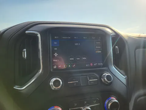 More photos of 2019 GMC Sierra 1500 AT4 at Dorsett Hyundai, IN