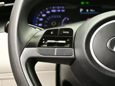 More photos of 2023 Hyundai Tucson SEL at Dorsett Hyundai, IN