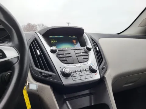 More photos of 2012 Chevrolet Equinox LT w/2LT at Dorsett Hyundai, IN