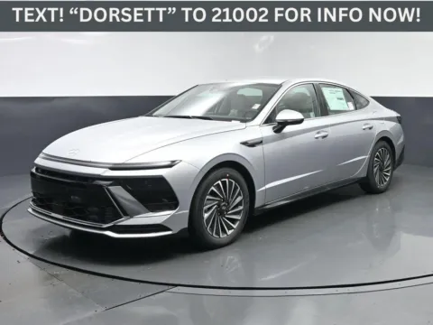 Silver 2024 Hyundai Sonata Hybrid SEL for sale in Terre Haute, IN