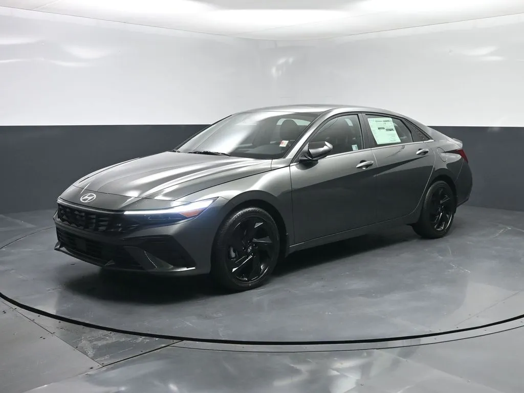 Gray 2026 Hyundai Elantra SEL Sport Premium for sale in Terre Haute, IN