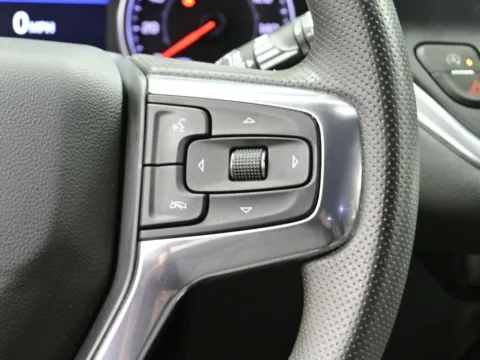 Photos of 2023 Chevrolet Blazer LT for sale in Terre Haute, IN at Dorsett Hyundai