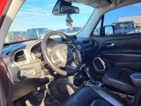 Photos of 2016 Jeep Renegade Limited for sale in Terre Haute, IN at Dorsett Hyundai