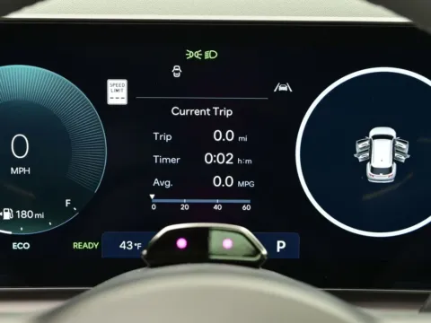 More photos of 2026 Hyundai Tucson Hybrid Limited at Dorsett Hyundai, IN