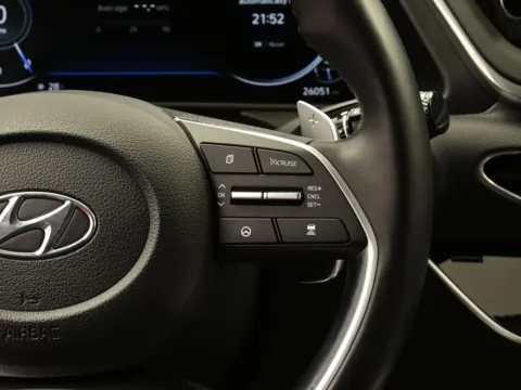 More photos of 2020 Hyundai Sonata Limited at Dorsett Hyundai, IN