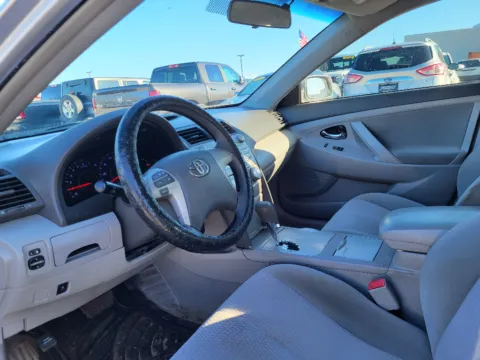 More photos of 2011 Toyota Camry at Dorsett Hyundai, IN