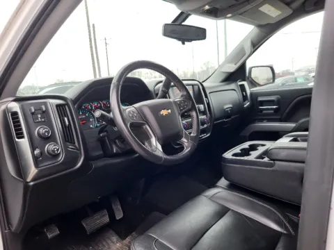 More photos of 2018 Chevrolet Silverado 1500 LT at Dorsett Hyundai, IN