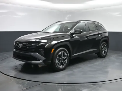 Black 2026 Hyundai Tucson Hybrid SEL for sale in Terre Haute, IN