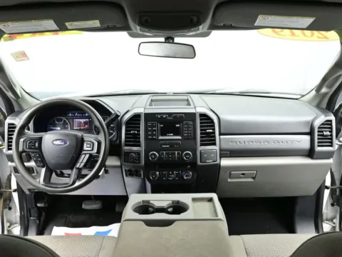 Photos of 2019 Ford F-250 Super Duty XLT for sale in Terre Haute, IN at Dorsett Hyundai