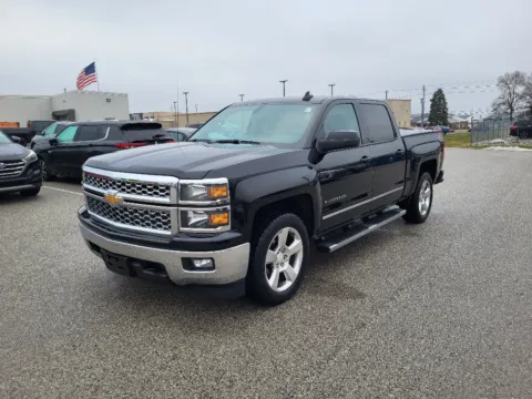Black 2015 Chevrolet Silverado 1500 LT for sale in Terre Haute, IN