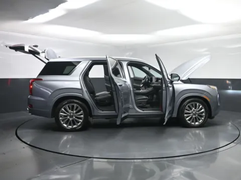 Photos of 2020 Hyundai Palisade Limited for sale in Terre Haute, IN at Dorsett Hyundai