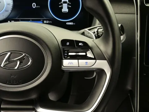 More photos of 2023 Hyundai Tucson Limited at Dorsett Hyundai, IN