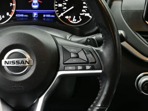 More photos of 2022 Nissan Altima 2.5 SR at Dorsett Hyundai, IN