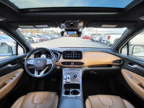 More photos of 2023 Hyundai Santa Fe Calligraphy at Dorsett Hyundai, IN