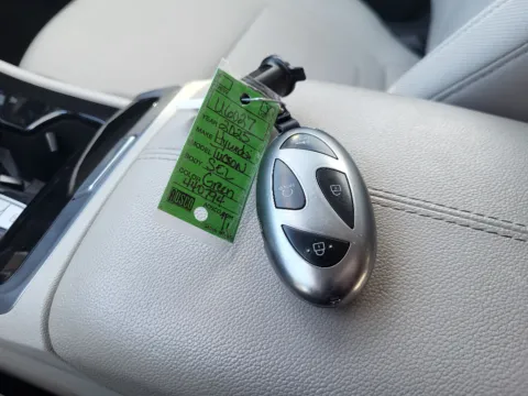 More photos of 2025 Hyundai Tucson SEL at Dorsett Hyundai, IN