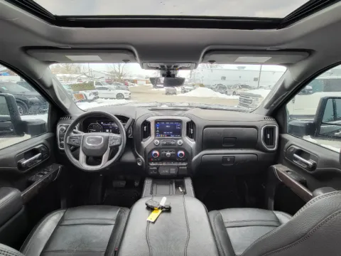 More photos of 2023 GMC Sierra 3500 Denali at Dorsett Hyundai, IN